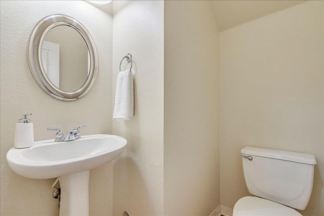 2115 Bluebonnet Ln 4A LN 4-A, Austin, TX 78704