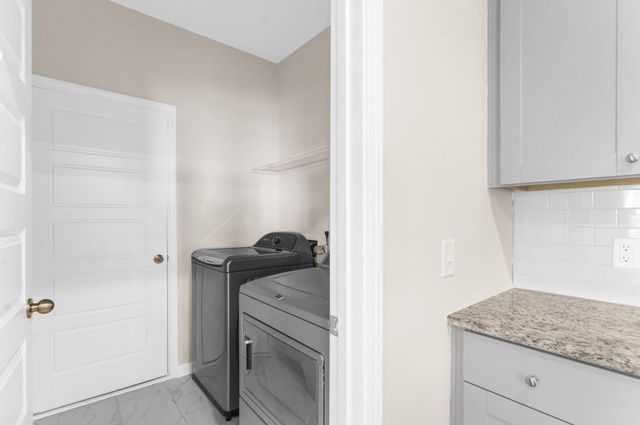 570 Spanish Wells Road, Summerville, SC 29486