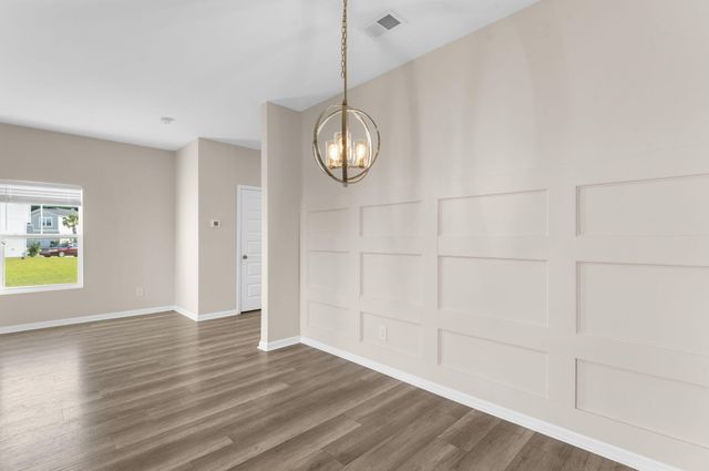 570 Spanish Wells Road, Summerville, SC 29486