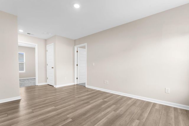570 Spanish Wells Road, Summerville, SC 29486