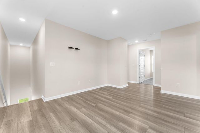 570 Spanish Wells Road, Summerville, SC 29486