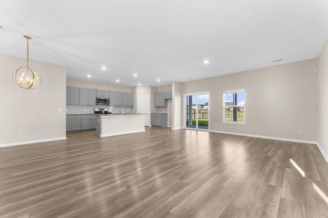 570 Spanish Wells Road, Summerville, SC 29486