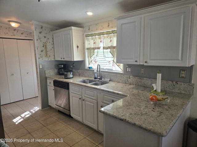 8254 Weatherford Avenue, Brooksville, FL 34613
