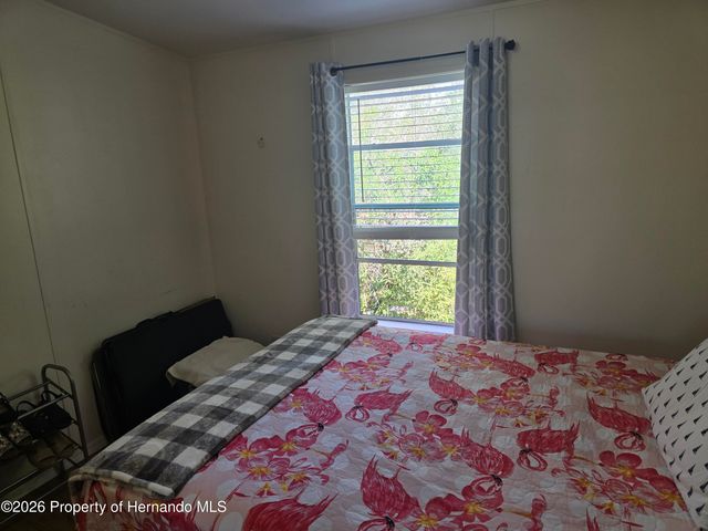 8254 Weatherford Avenue, Brooksville, FL 34613