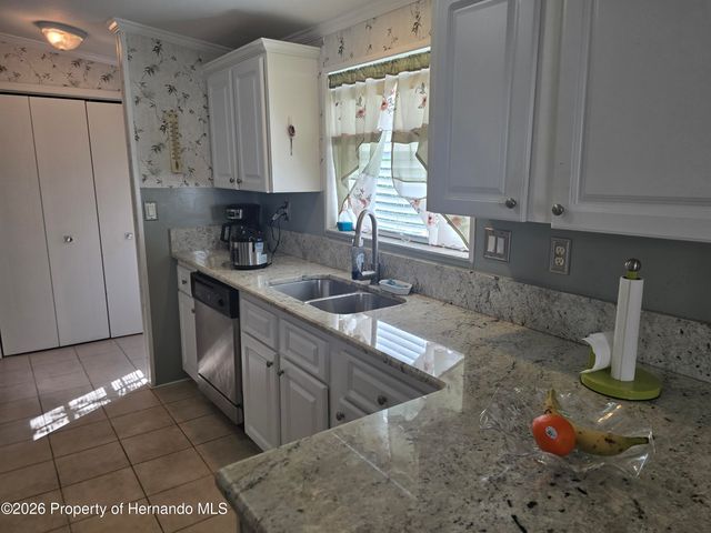 8254 Weatherford Avenue, Brooksville, FL 34613