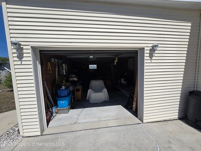 8254 Weatherford Avenue, Brooksville, FL 34613