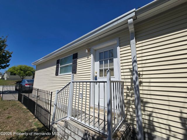 8254 Weatherford Avenue, Brooksville, FL 34613