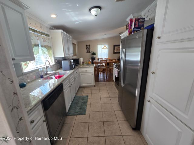 8254 Weatherford Avenue, Brooksville, FL 34613