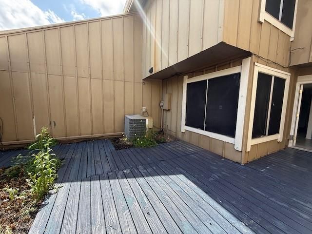 6106 W Airport Boulevard 18, Houston, TX 77035