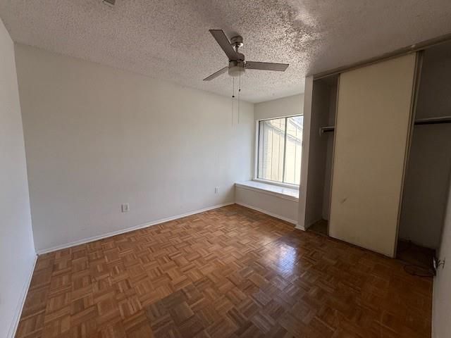 6106 W Airport Boulevard 18, Houston, TX 77035