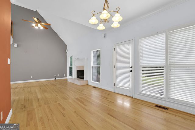 2977 Cadbury Court, Snellville, GA 30039