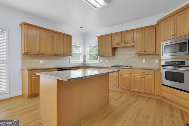 2977 Cadbury Court, Snellville, GA 30039