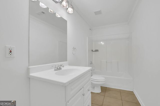 2977 Cadbury Court, Snellville, GA 30039