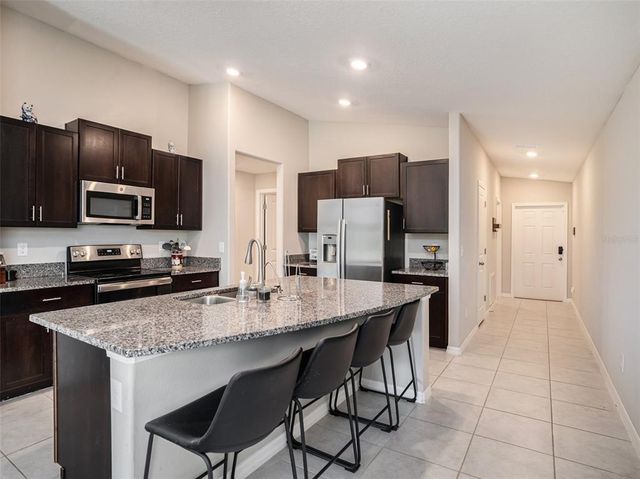 16762 DELIA STREET, Wimauma, FL 33598