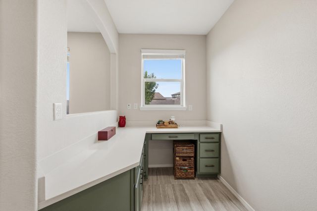 12120 Echo Valley Lane NW, Albuquerque, NM 87120