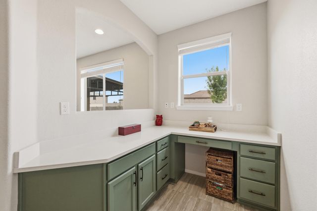 12120 Echo Valley Lane NW, Albuquerque, NM 87120