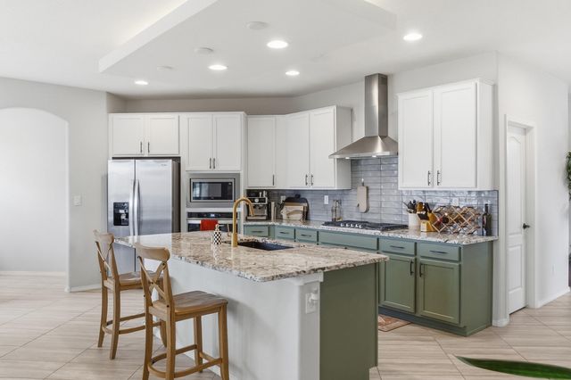 12120 Echo Valley Lane NW, Albuquerque, NM 87120