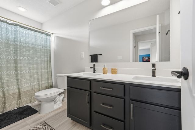 12120 Echo Valley Lane NW, Albuquerque, NM 87120