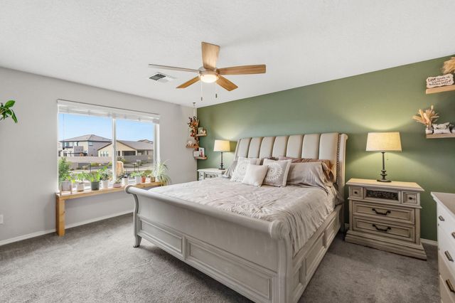 12120 Echo Valley Lane NW, Albuquerque, NM 87120