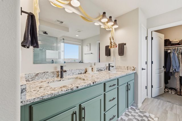 12120 Echo Valley Lane NW, Albuquerque, NM 87120
