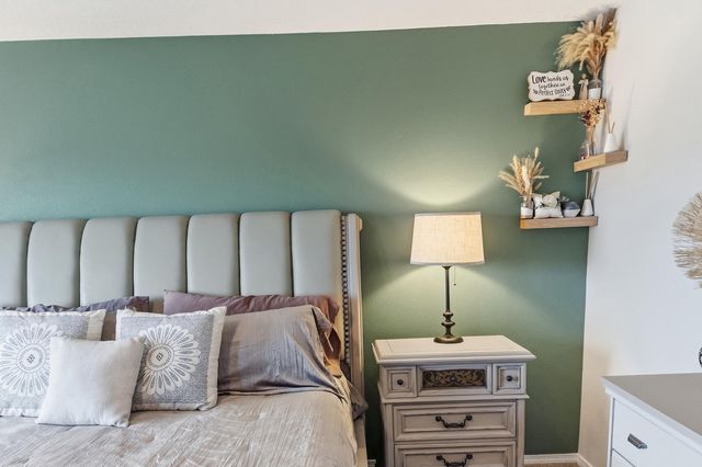 12120 Echo Valley Lane NW, Albuquerque, NM 87120