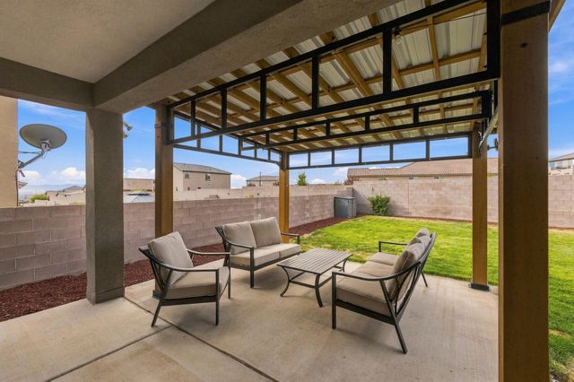 12120 Echo Valley Lane NW, Albuquerque, NM 87120