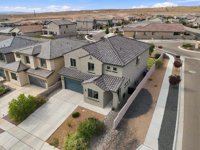 12120 Echo Valley Lane NW, Albuquerque, NM 87120