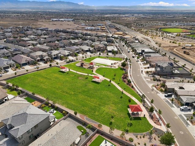 12120 Echo Valley Lane NW, Albuquerque, NM 87120