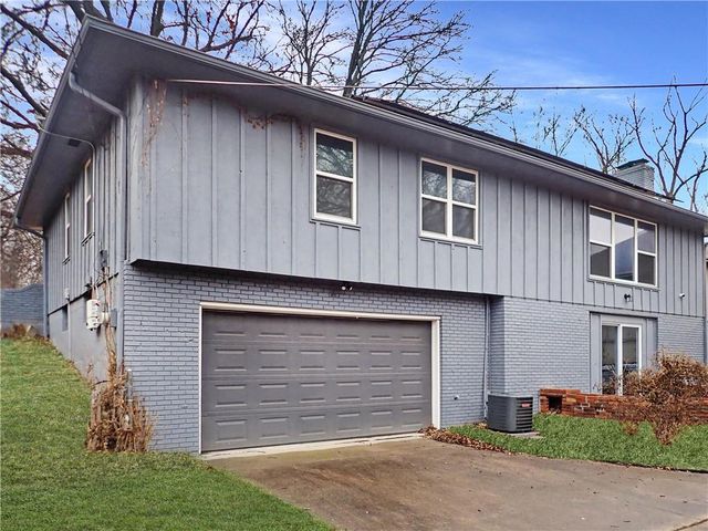 5307 Lewis Avenue, Kansas City, MO 64129