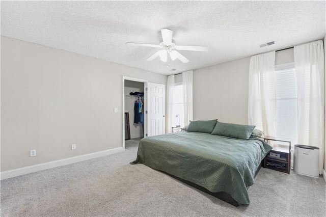 13021 Everett Court, Kansas City, KS 66109