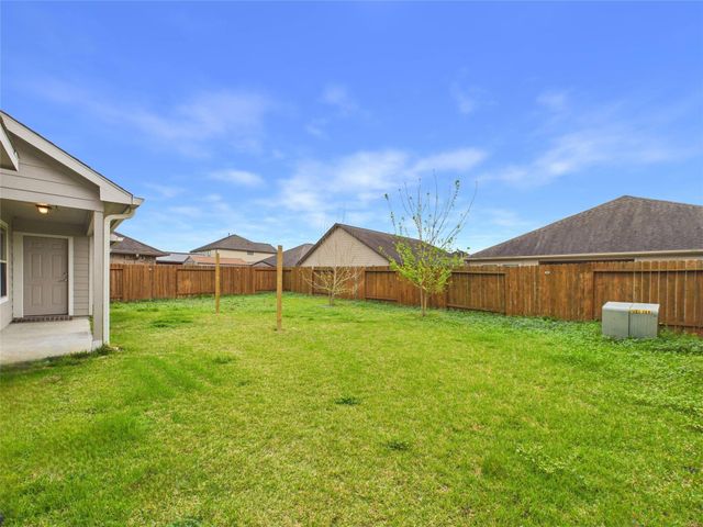 721 Rim Water Drive, Alvin, TX 77511