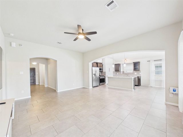 721 Rim Water Drive, Alvin, TX 77511