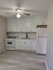 364 Westwood Avenue, 34, Long Branch, NJ 07740