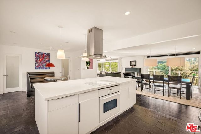 2388 Kimridge Road, Beverly Hills, CA 90210