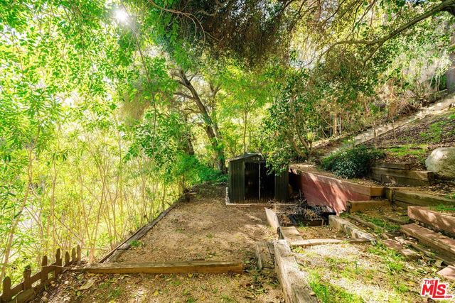 2388 Kimridge Road, Beverly Hills, CA 90210