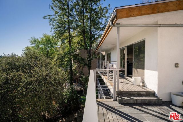 2388 Kimridge Road, Beverly Hills, CA 90210