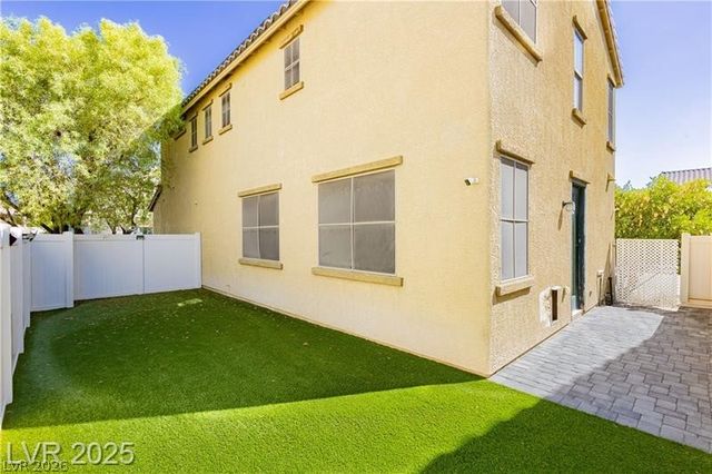 5253 Pendergrass Street, North Las Vegas, NV 89081