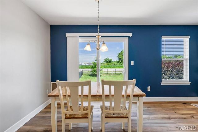220 Charlestowne Place Drive, St Charles, MO 63301