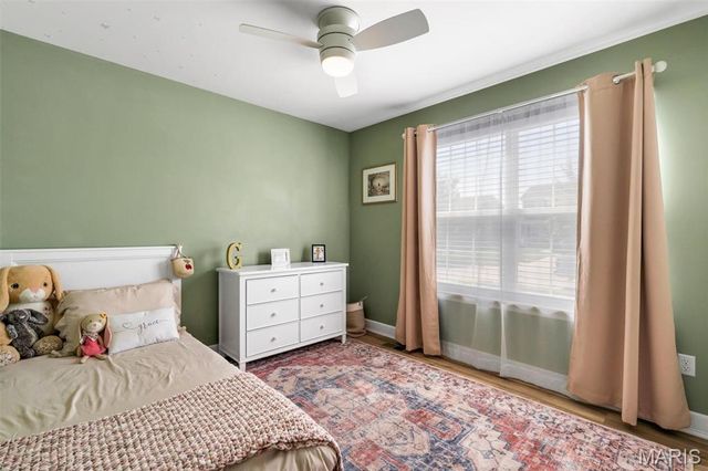 220 Charlestowne Place Drive, St Charles, MO 63301