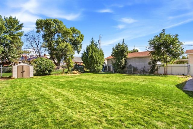 5220 S 2100 W, Roy, UT 84067