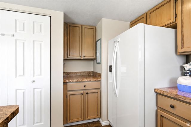 5220 S 2100 W, Roy, UT 84067