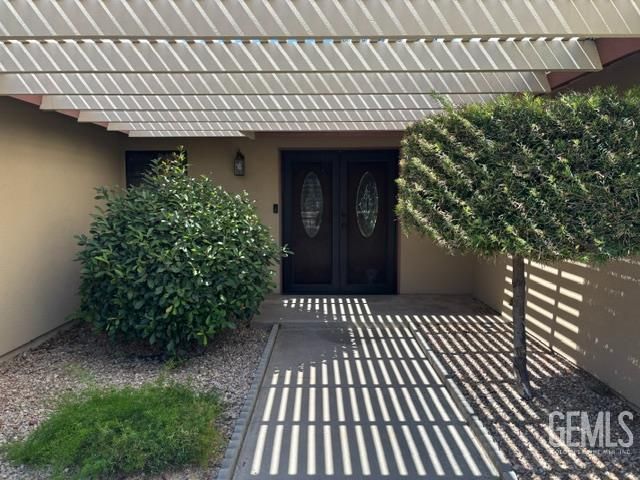 6008 Cardiff Avenue, Bakersfield, CA 93309