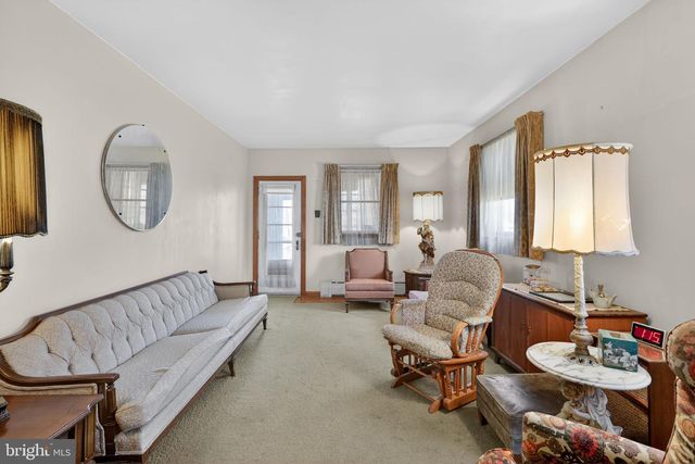 144 FARNER AVE, Burlington, NJ 08016