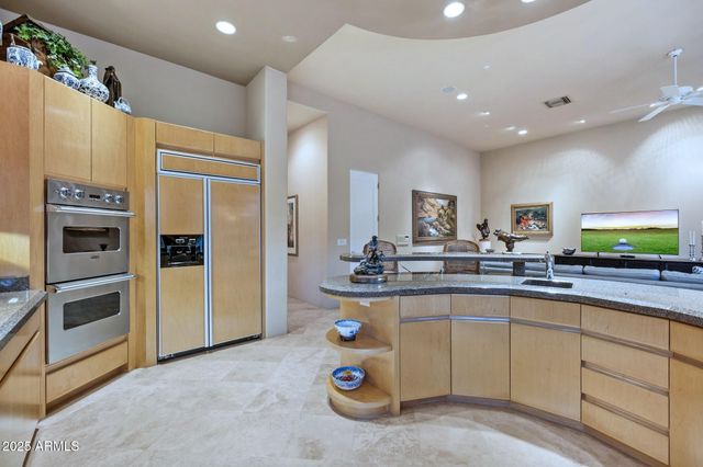 11642 E CHARTER OAK Drive, Scottsdale, AZ 85259