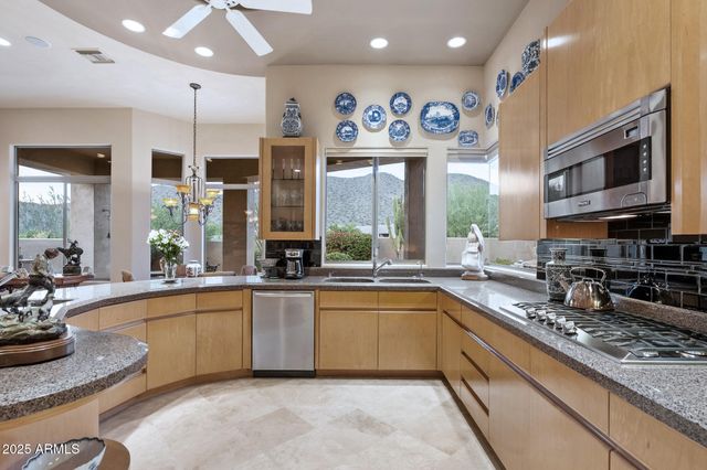 11642 E CHARTER OAK Drive, Scottsdale, AZ 85259