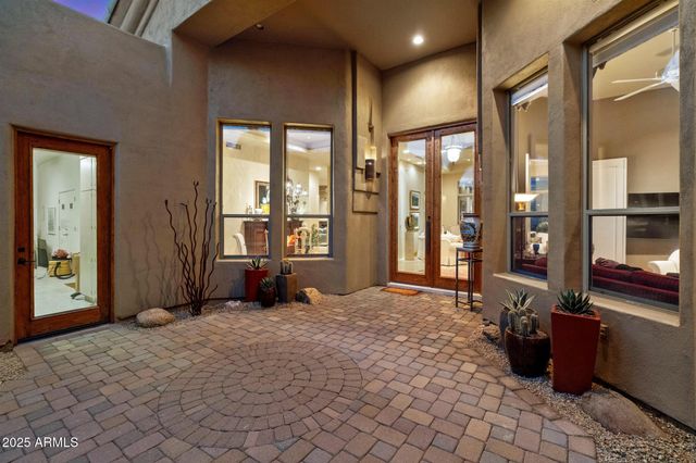 11642 E CHARTER OAK Drive, Scottsdale, AZ 85259