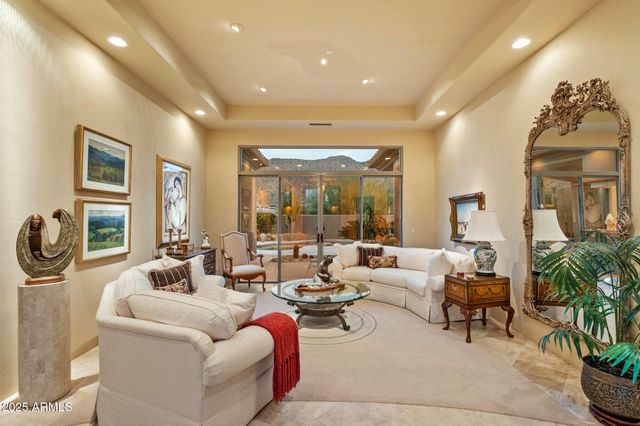 11642 E CHARTER OAK Drive, Scottsdale, AZ 85259