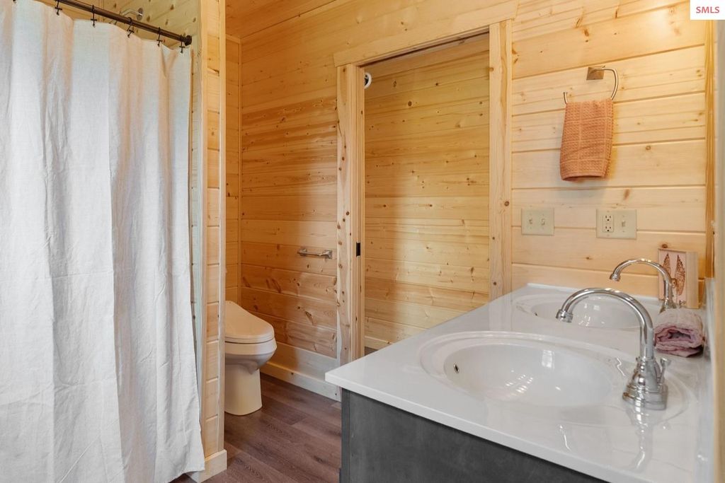 452 Ruby Creek Rd, Naples, ID 83847 photo 18