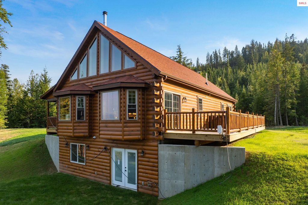 452 Ruby Creek Rd, Naples, ID 83847 photo 2