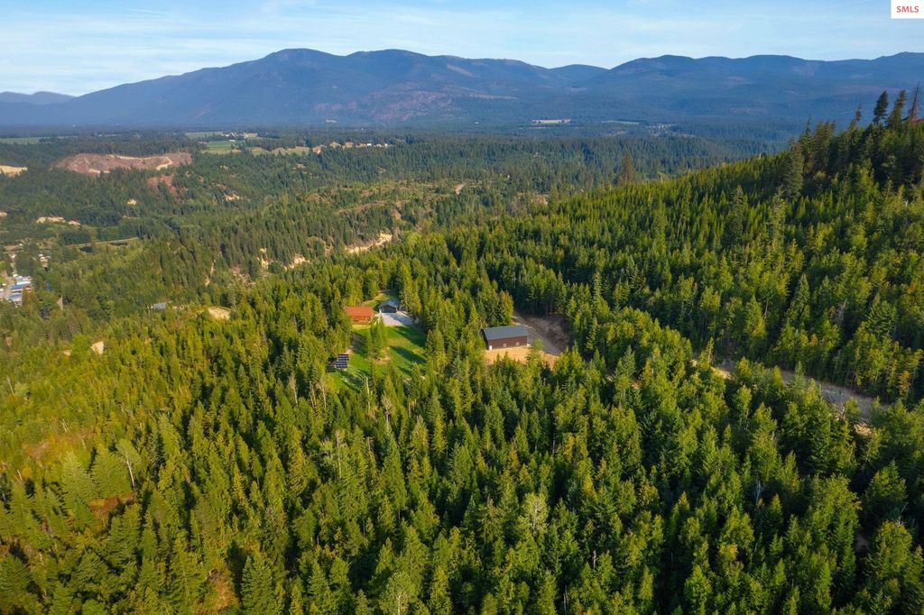 452 Ruby Creek Rd, Naples, ID 83847 photo 35